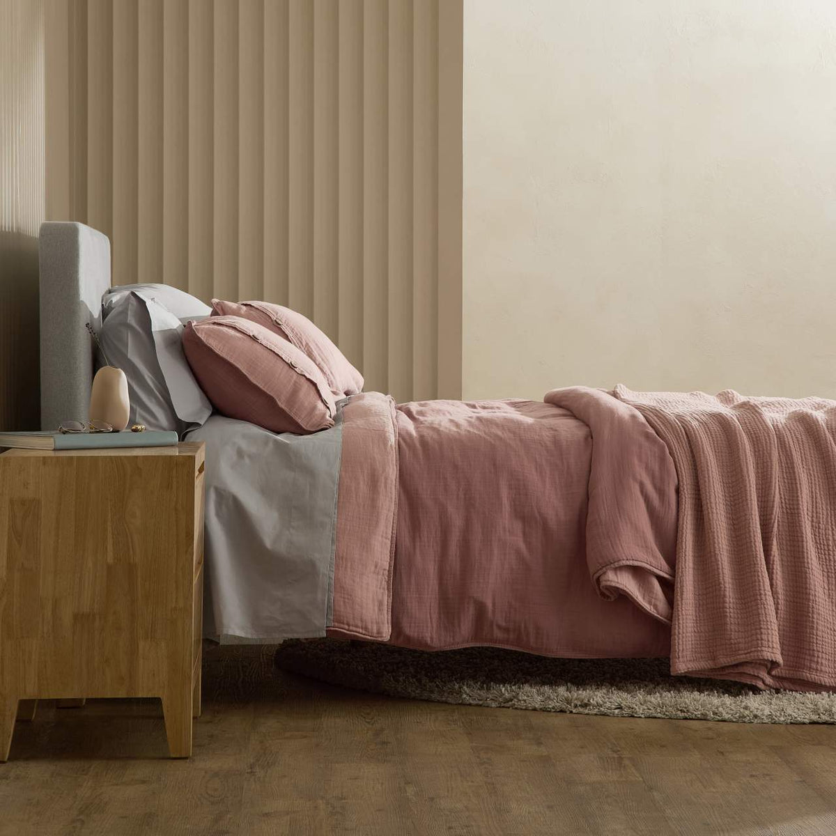 Cocoon™ Muslin Blankets